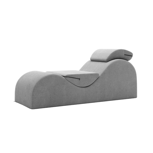 Esse Chaise