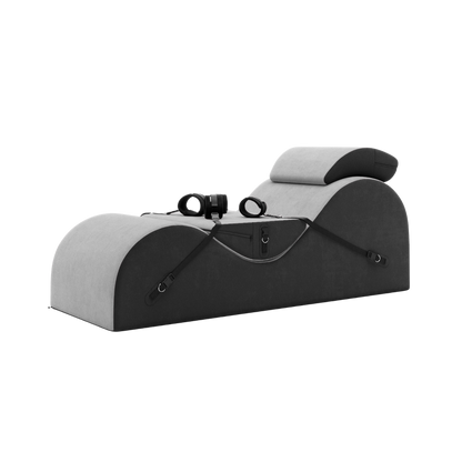 Esse Chaise